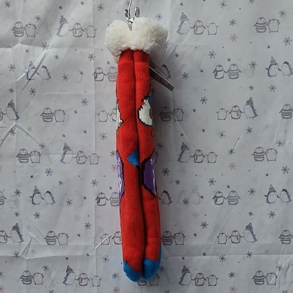 Red Socks - Picture 4 of 5